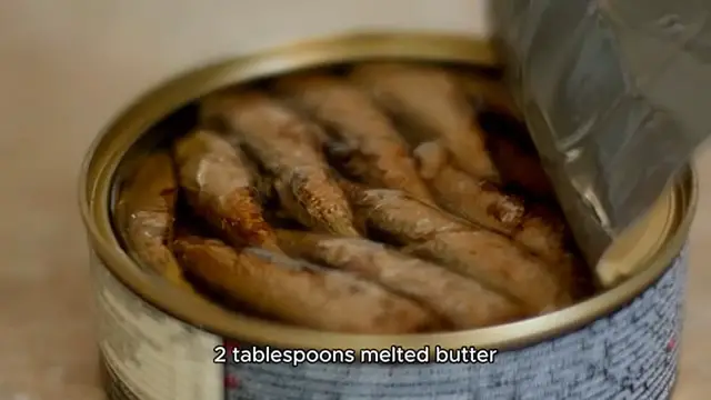 Video thumbnail for Cinnamon Roll Cheesecake Recipe