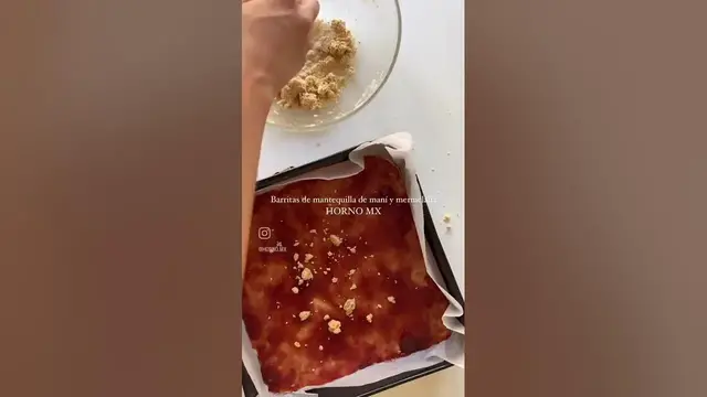 'Video thumbnail for Como hacer barritas de mantequilla de maní y mermelada Horno MX #shorts'