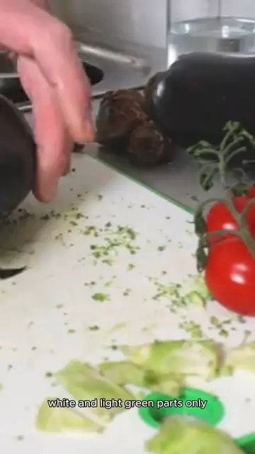 Video thumbnail for bouillabaisse recipe