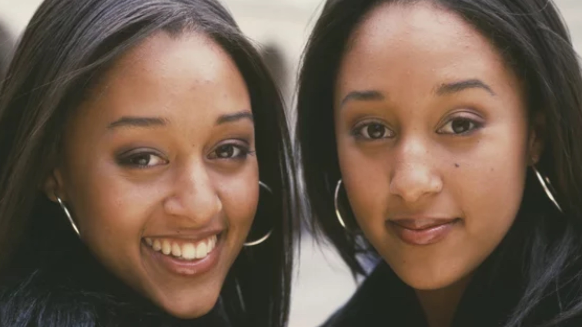 Video thumbnail for What You Never Knew About Tia & Tamera Mowry's Relationship