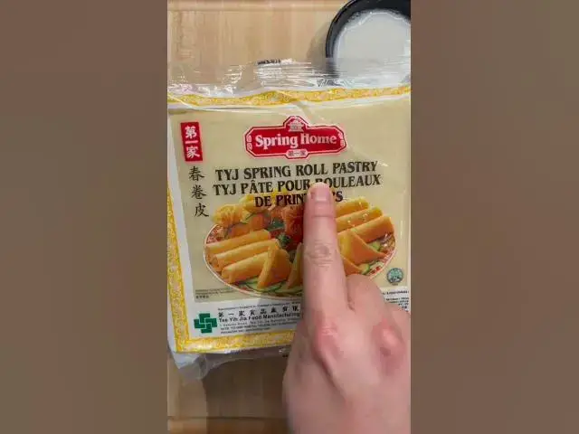 'Video thumbnail for Pizza Spring Rolls 🍕#Pizza[话题]# #pizza🍕[话题]# #springrolls[话题]# #fyp[话题]# #followformore[话题]# #food'