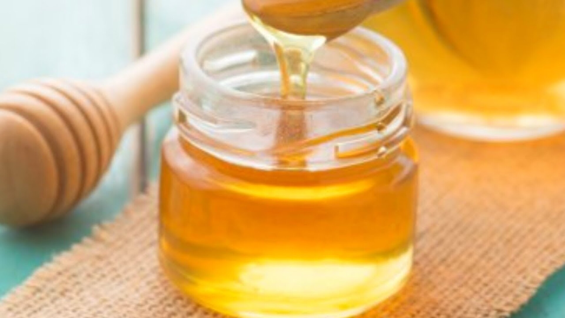 Video thumbnail for Foods That Surprisingly Never Expire