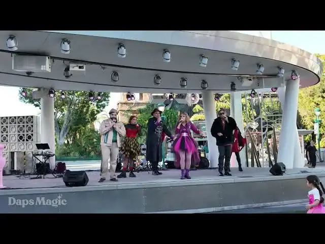 Video thumbnail for Villainous | 5:30 PM | Downtown Disney LIVE! Stage | Halloween Time at the Disneyland Resort 2026