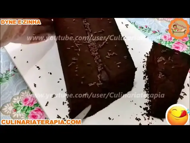 'Video thumbnail for Como Fazer Bolo de Chocolate Tipo Pullman Muito Fofinho MELHOR DO QUE O COMPRADO!!!'
