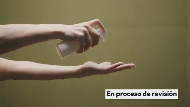 Video thumbnail for Cómo utilizar sal marina para el pelo graso