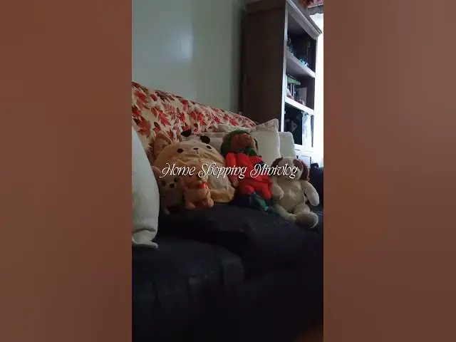 Video thumbnail for Ringing in the first week of autumn 🍂🍁 #minivlog #plushies #autumn