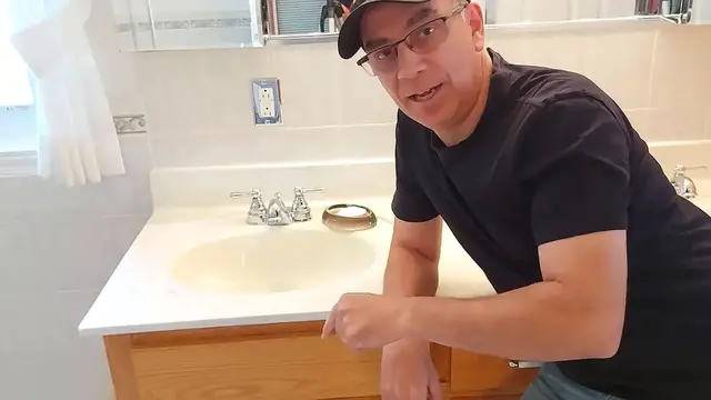 Video thumbnail for Fix a Pop Up Drain Stopper That is Stuck