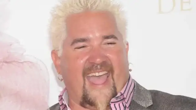 Video thumbnail for Guy Fieri's Transformation Is Seriously Turning Heads