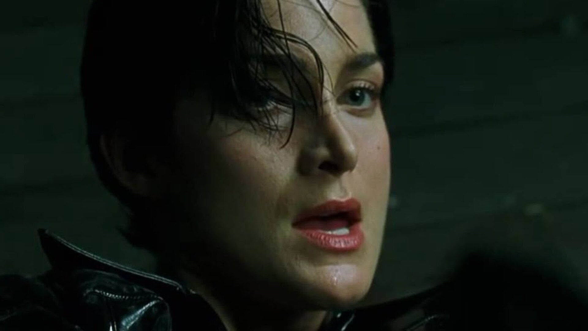 Video thumbnail for The Most Paused Moments In The Matrix Movies