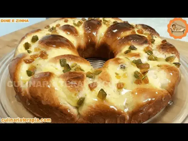 Video thumbnail for ROSCA DE PÃO DOCE TRANÇADA E RECHEADA COM CREME DE CONFEITEIRO E FRUTAS CRISTALIZADAS