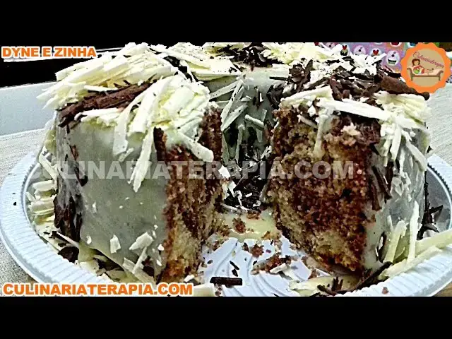 Video thumbnail for Bolo Mesclado com Cobertura e Raspas de Chocolate - Culinária Terapia por Dyne e Zinha