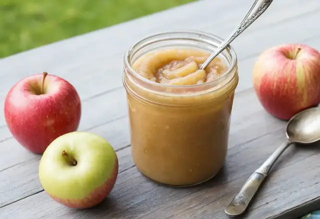 'Video thumbnail for Apple Sauce Recipe'