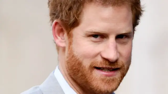 'Video thumbnail for Prince Harry's Connection With Prince William's Kids'