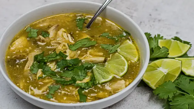 Video thumbnail for Green Chili Chicken Stew