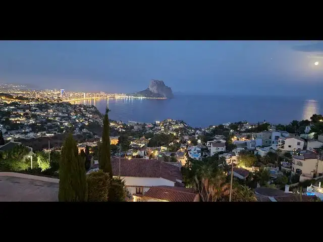 Video thumbnail for Villa in Calpe for sale in Alicante  Beds 3 Baths 2 - SALE € 695,000 -  Spanish Casa Properties