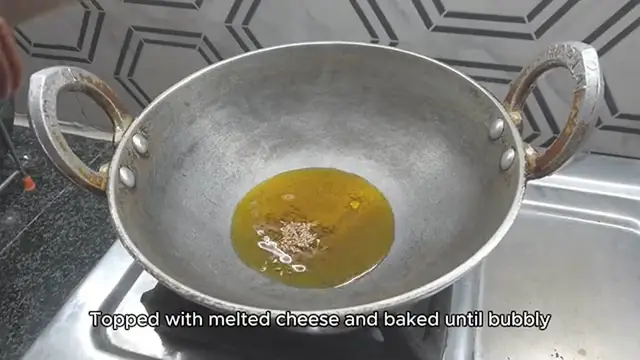 Video thumbnail for Baked Cream Cheese Spaghetti recipe