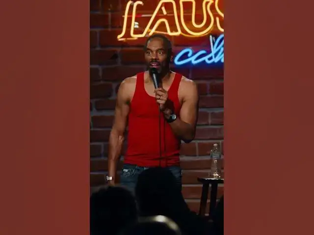 Video thumbnail for Got caught stealing Bernie Mac's joke #coachcal #standup #roasted