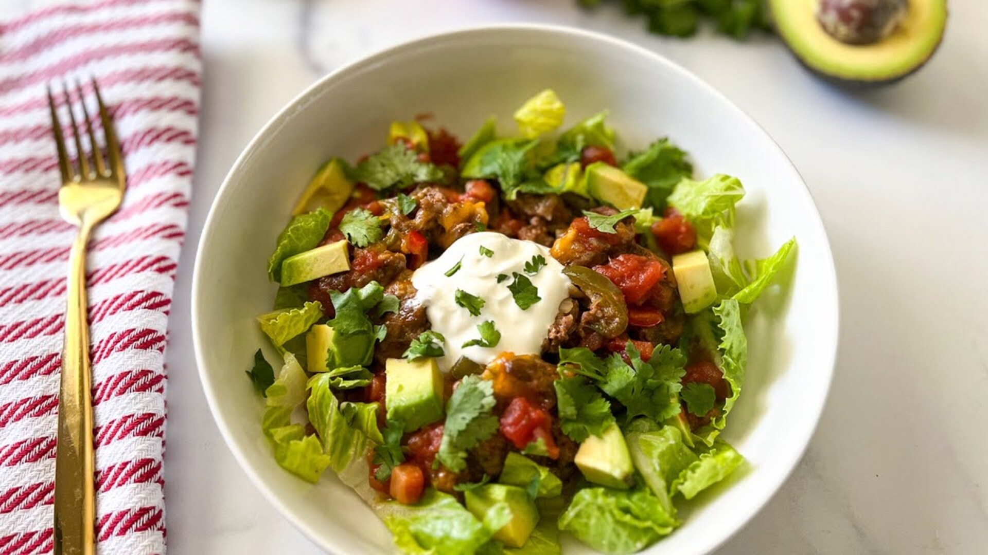 Video thumbnail for Keto-Friendly Weeknight Taco Casserole Recipe