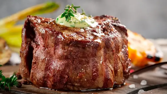 Video thumbnail for The Ruth's Chris Controversy That Shook The Steakhouse