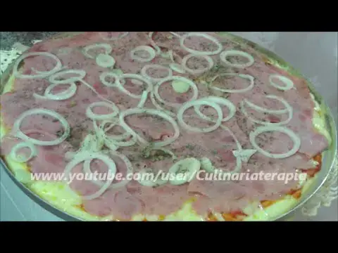 Video thumbnail for Como Fazer Lanche Pizza de Arroz de Liquidificador Sem Glúten com Queijo e Presunto Fácil e Rápida