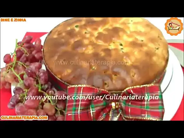 Video thumbnail for Bolo Panetone - Sobremesa Natalina Muito Fácil de Fazer