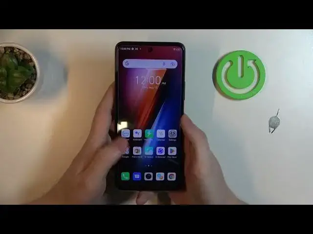 Video thumbnail for INFINIX Hot 11S Hand Size Comparision