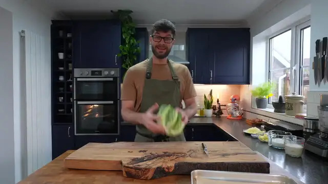 Video thumbnail for Roasted Cauliflower Cheese That s Better Than the Classic(720P HD)