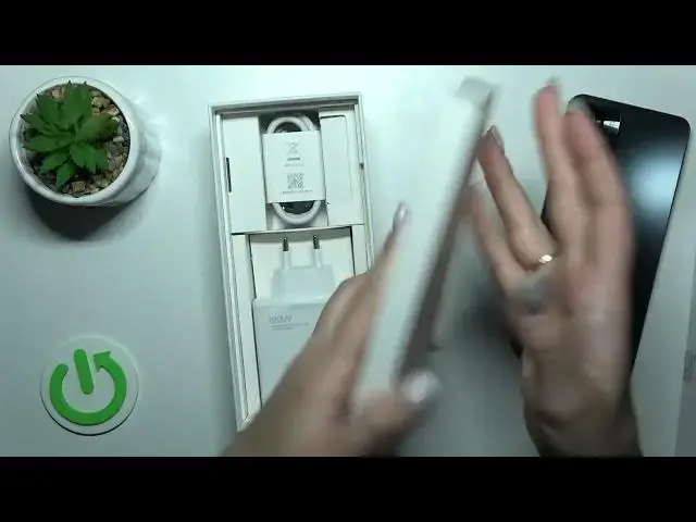 Video thumbnail for Does XIAOMI Redmi Note 11 Pro+ Come with Case? – Additional Case