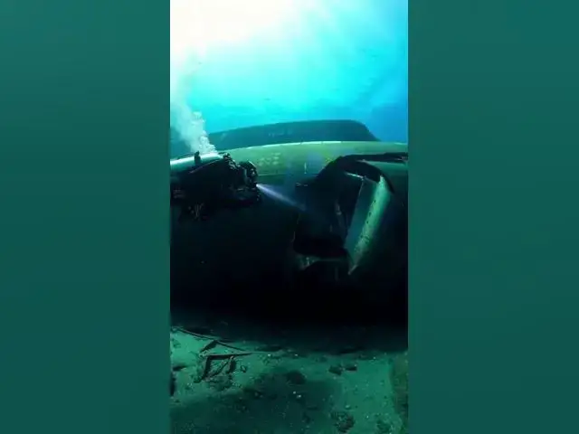 Video thumbnail for Diver Discovers Wreck of a Submarine Near California — What He Sees Inside Is Terrifying