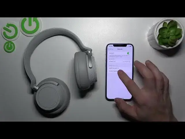 'Video thumbnail for How to Easily Pair Microsoft Surface Headphones with iPhone'