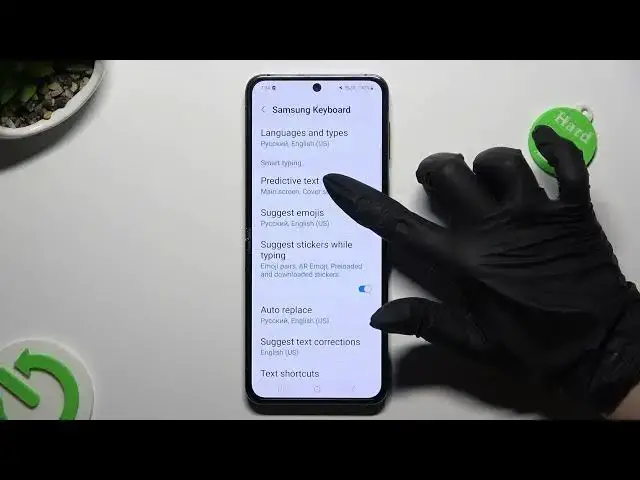 'Video thumbnail for How to Turn On / Off Predictive Text on Samsung Galaxy Z Flip 5'