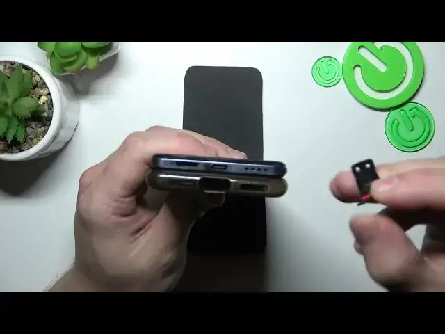 Video thumbnail for Does Vivo T1 Pro Have an SD Card Slot / Can You Insert SD Card in Your Smartphone