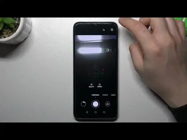 Video thumbnail for Change Photo Aspect Ratio - Camera Features on HONOR X6