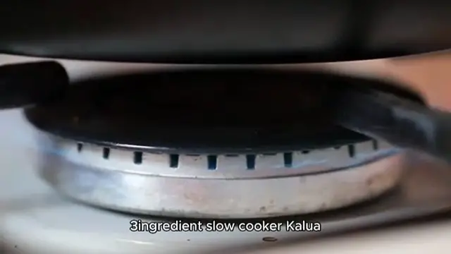 'Video thumbnail for 3-Ingredient Slow Cooker Kalua Pig Recipe A Taste of Hawaii'