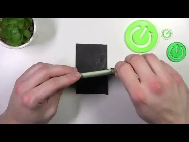 'Video thumbnail for Does the Samsung Galaxy M04 have a micro SD Memory Card input?'
