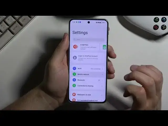 Video thumbnail for Does the OnePlus Nord 3 Phone Have an eSIM? Let's Check!