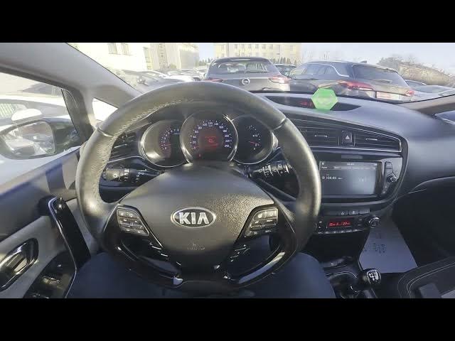 Video thumbnail for Kia Ceed II Facelifting – Does it have Android Auto & Apple CarPlay?