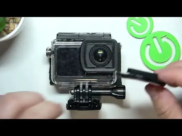 Video thumbnail for How to Attach SJCAM SJ8 Dual Screen Camera to Surface?