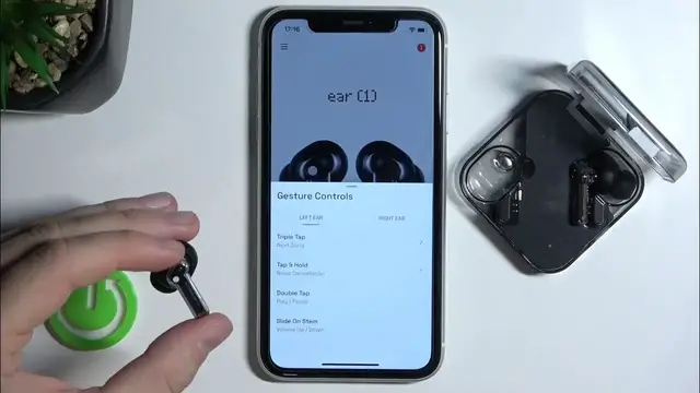 Video thumbnail for How to Turn On / Off Noise Cancelling on Nothing Ear 1?