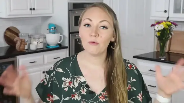 Video thumbnail for A Fun Twist on Cinnamon Rolls  Orange Sweet Rolls (720P HD)