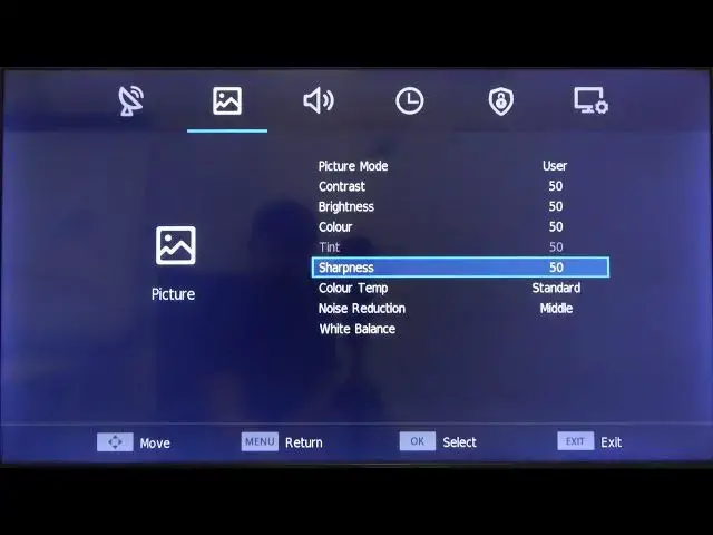 Video thumbnail for HiSense LED TV (H40BE5000) - Change Picture Mode