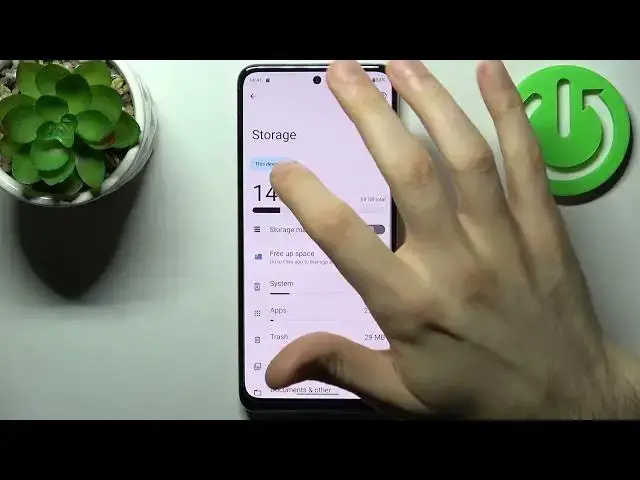 'Video thumbnail for How to Format SD Card on MOTOROLA Moto G42 - Remove All Data From SD Card'