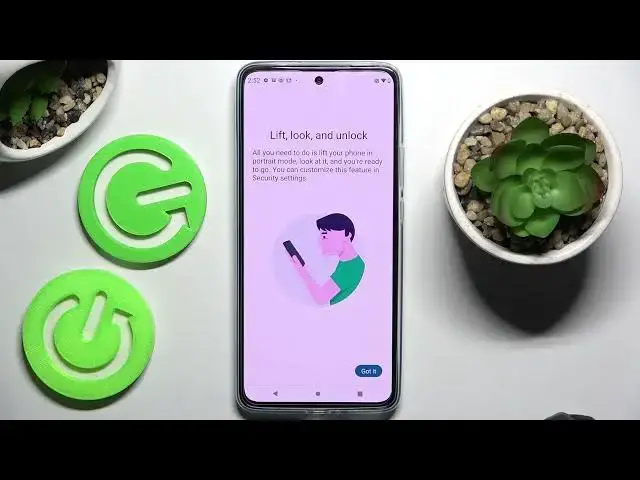 'Video thumbnail for How to Set Up Face Unlock in MOTOROLA Edge 30 – Face Recognition Option'