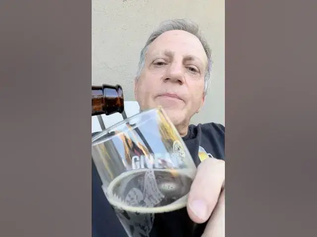 Video thumbnail for Deschutes Black Butte Porter Beer Review #beer #craftbeerreview #beerreview