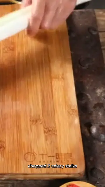 Video thumbnail for lamb shank recipe