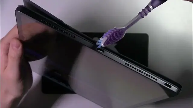 Video thumbnail for How to Clean the USB Port of LENOVO Tab Extreme Tablet using Simple Household Items