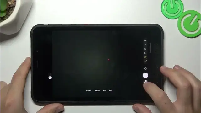 Video thumbnail for How to Take Burst Shots in Samsung Tab Active3 – Take Series Of Photos