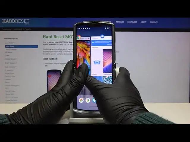 'Video thumbnail for How to Close Running Apps in MOTOROLA Razr 5G – Close Recently Opened Apps'