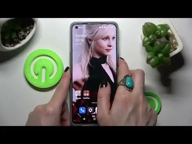 'Video thumbnail for How to Set Up the Face Recognition on the OnePlus Nord 2T'