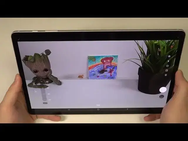 Video thumbnail for How to Enter Camera Pro Mode on SAMSUNG Galaxy S8+ - Advanced Camera Mode